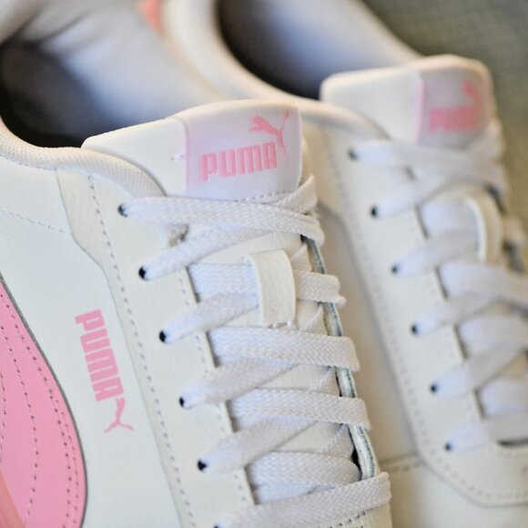 PRE-OWNED Size: 6.5 Women's or 5 Big Kid PUMA Carina 2.0 Jelly Bean White/Pink - Picture 3 of 14